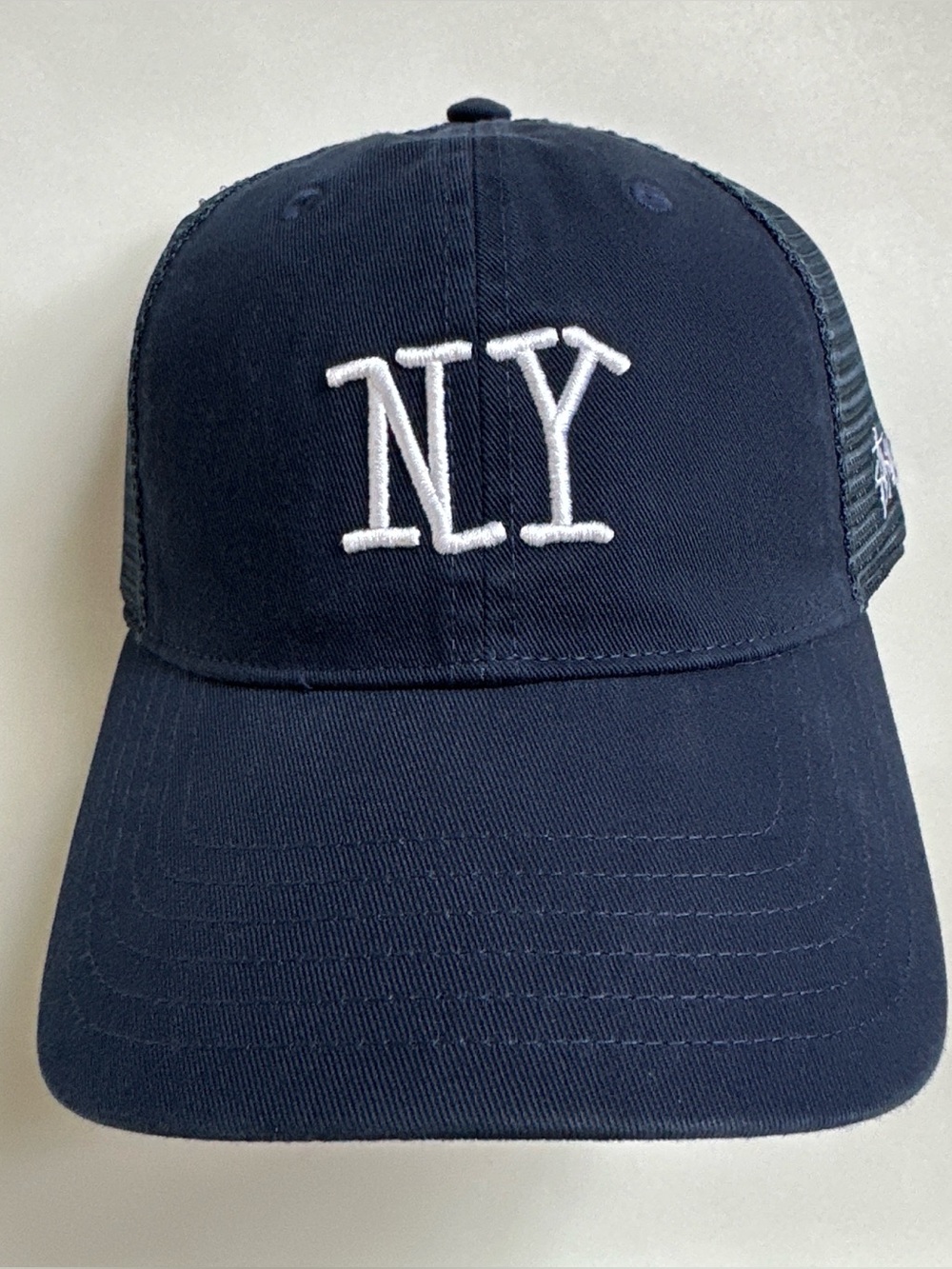 Stussy : New York NYC chapter store exclusive low profile mesh trucker hat cap